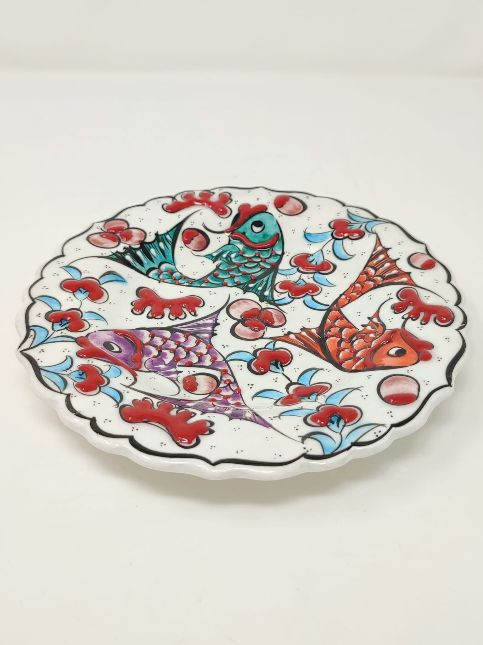 Hand Made Plate 18 cm 1048