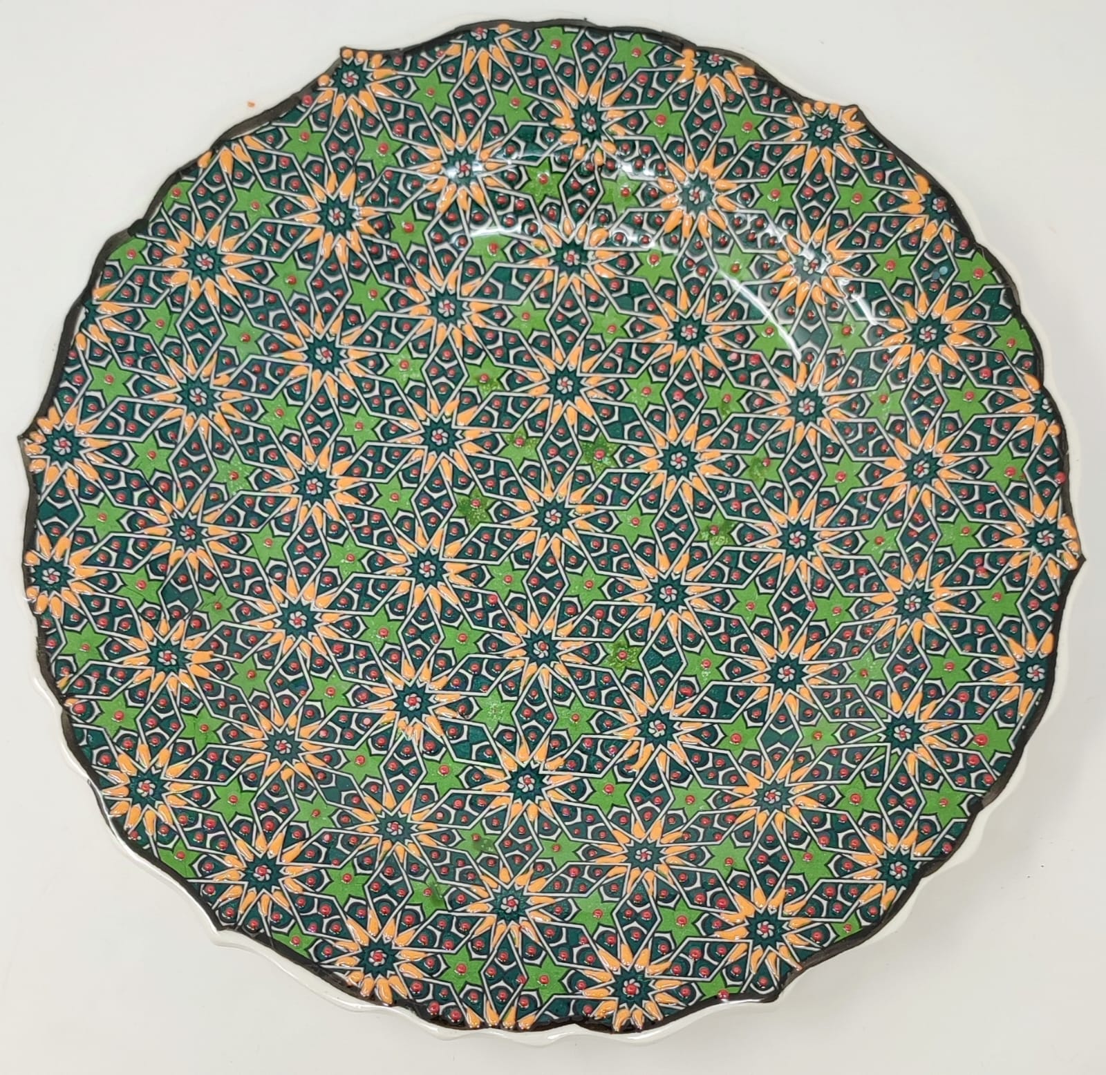 Hand Made Plate 25 cm 1055