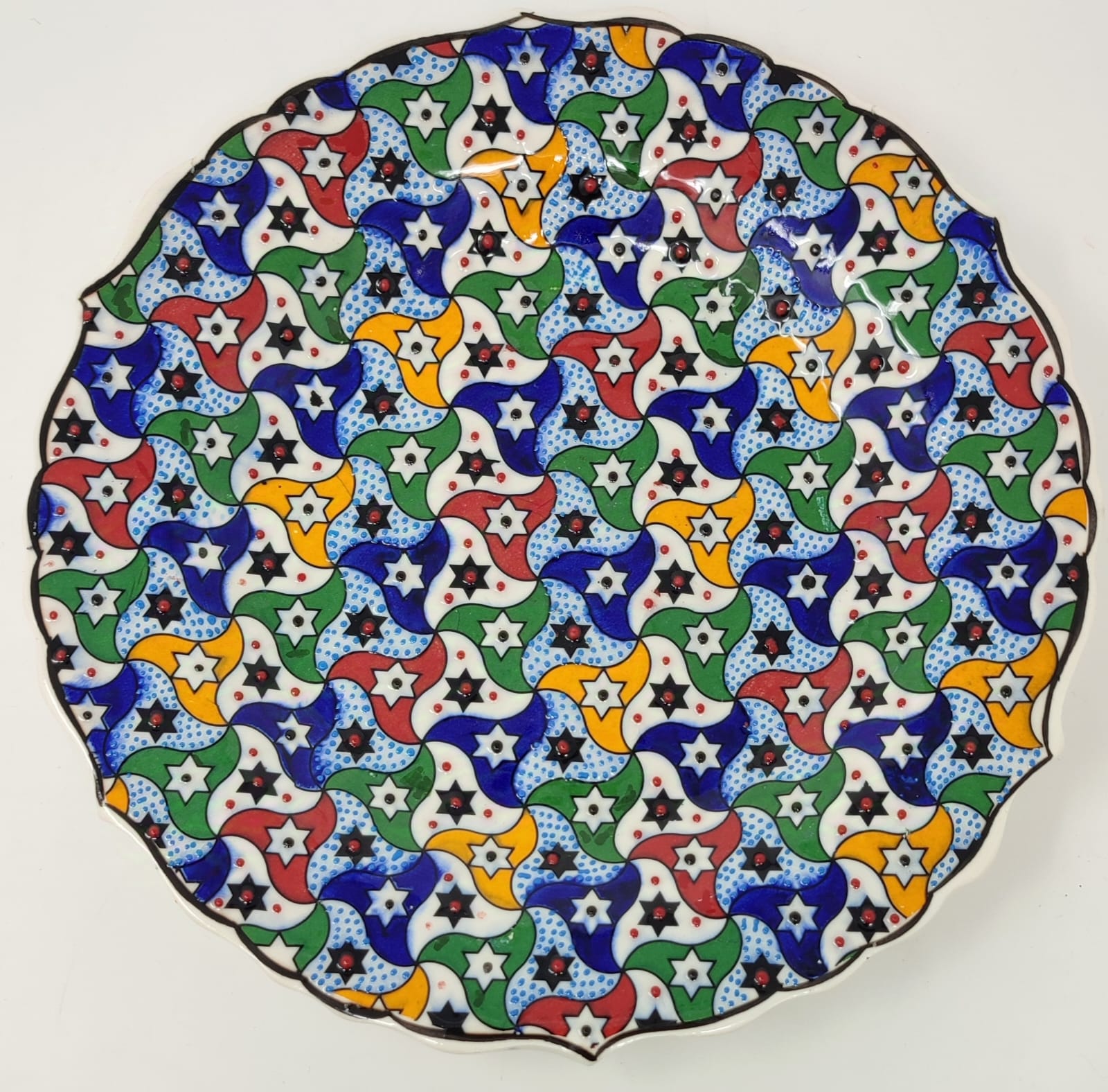 Hand Made Plate 25 cm 1056